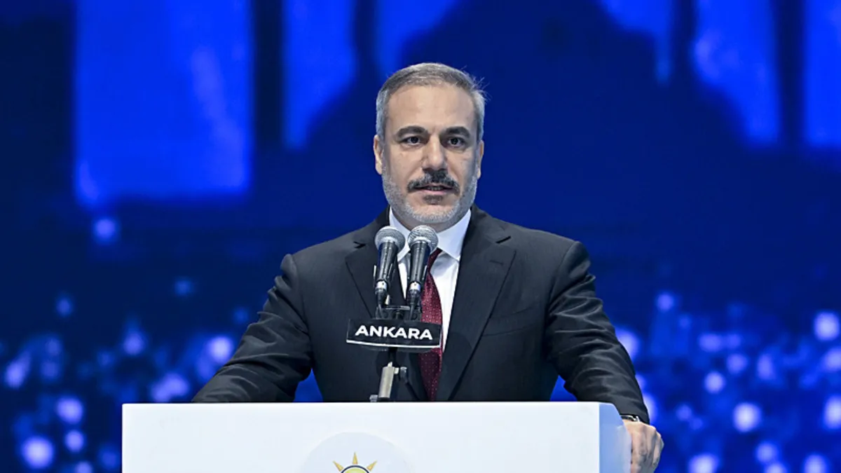 Bakanlar Fidan'dan "adaletli bir dünya" mesajı: Elimizden geleni yapacağız