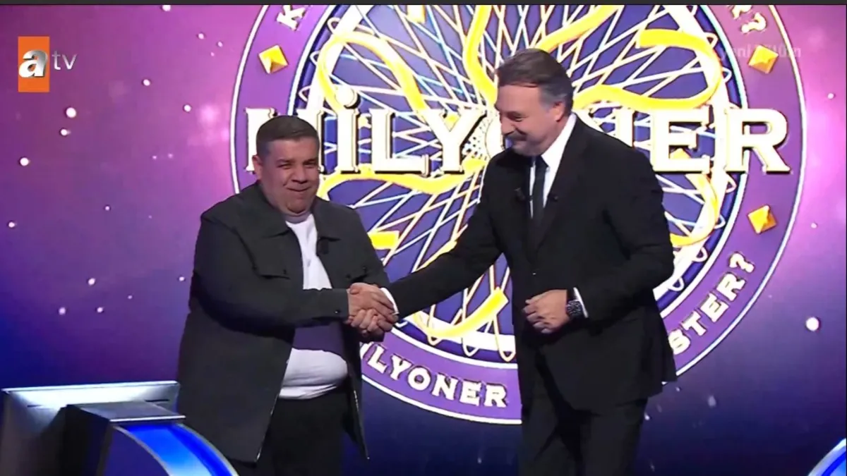 Milyoner’de nefesler tutuldu! O soru Fenerbahçelileri ekrana kilitledi