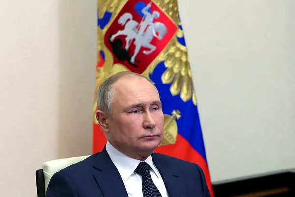 Rusya'da "Dost" ve "Dost olmayan" ülkeler hakkında flaş karar! Putin uçuşlar için imzayı attı - 4