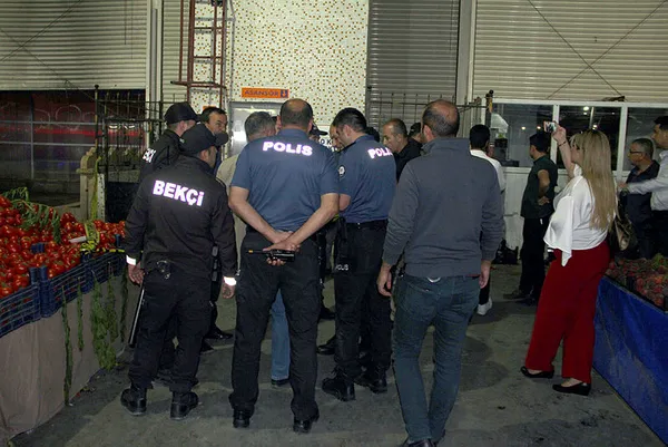 Kırşehir'de asansörde sıkışan Afganlı çocuk öldü - 1