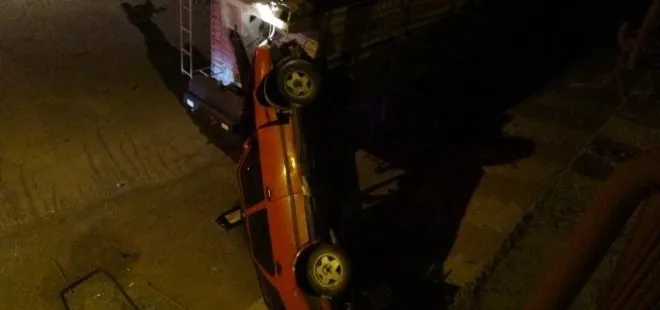 Minibüsle çarpışan araç aşağı uçtu! Yaralılar var