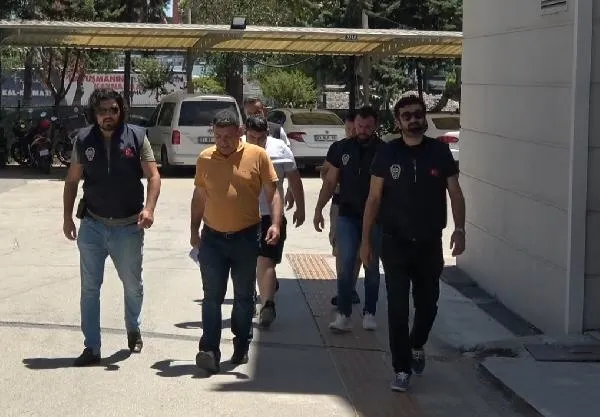 Mersin Özgecan Aslan Meydanı'ndaki ağacın kurutulması skandalında yeni gelişme! Savcılık ifadesi ortaya çıktı - 3