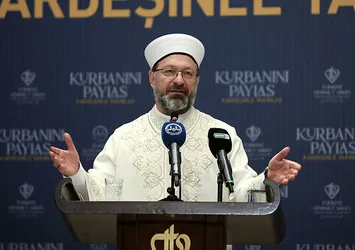 Diyanet İşleri Başkanı Ali Erbaş'tan hac kararı hakkında açıklama
