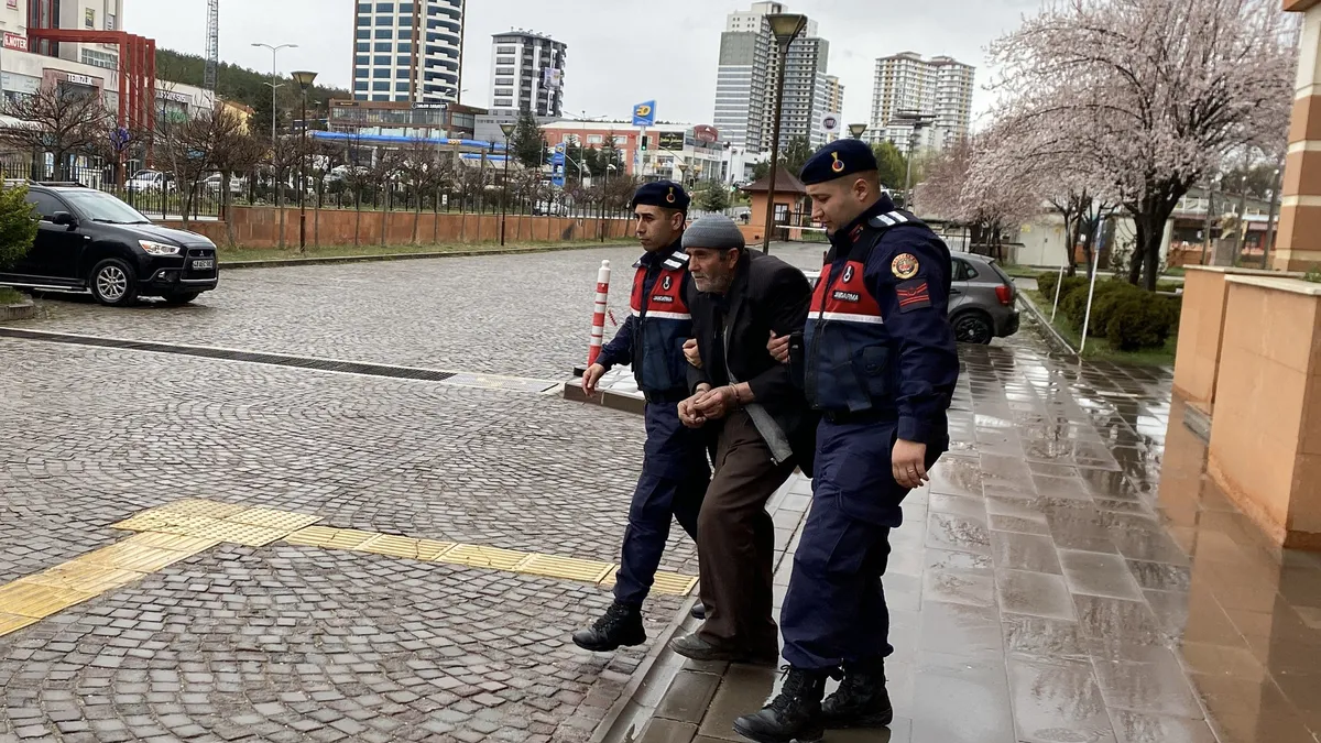 Kastamonu'da baba oğlunu av tüfeğiyle öldürdü