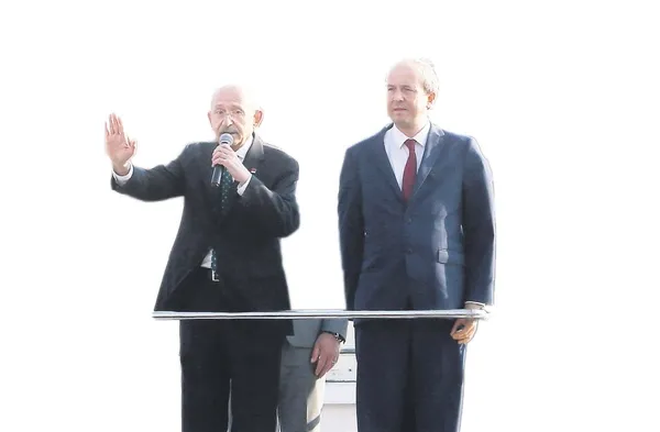 CHP'li başkan kardeş belediye Geyikli'yi AK Parti kazanınca verdiği araçları geri aldı - 1
