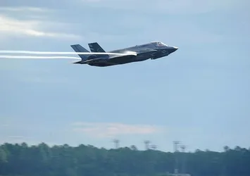 ABD, Japonya'ya F-35 filosu konuşlandırdı