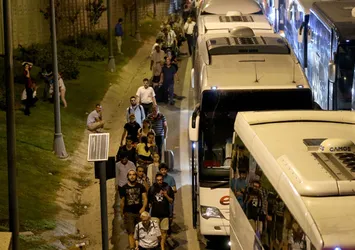 Büyük İstanbul Otogarı'nda bayram yoğunluğu!