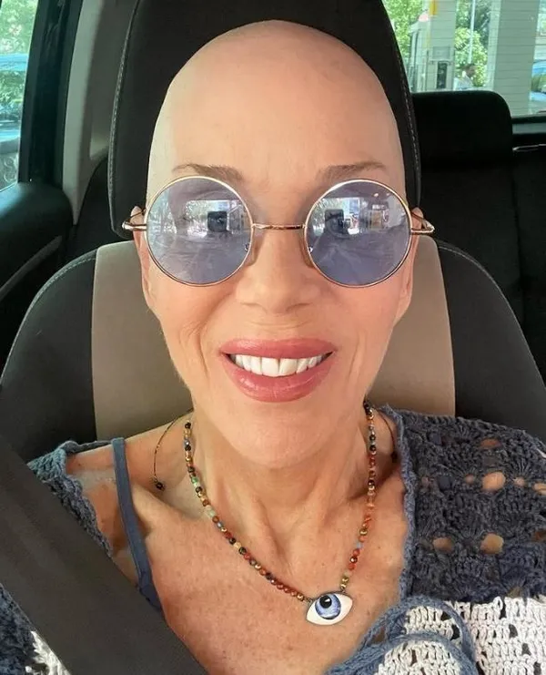 billur-kalkavandan-haber-var-akciger-kanseri-ile-mucadele-ediyordu-1655983809894.jpeg Billur Kalkavan'dan haber var! Akciğer kanseri ile mücadele ediyordu - 2