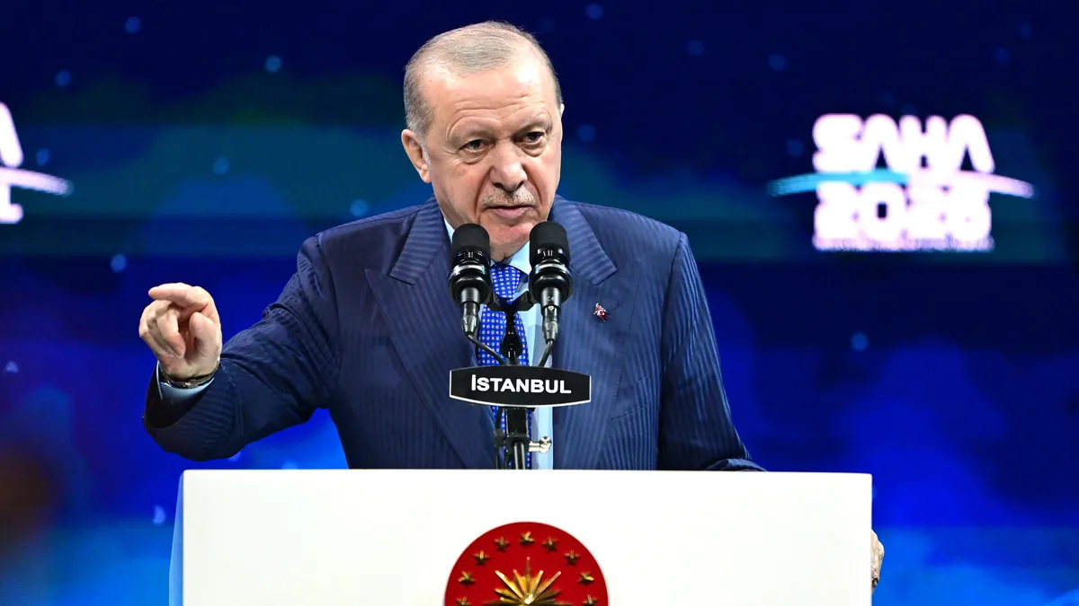 Başkan Erdoğan'dan SAHA EXPO 2026'dan açık mesaj: Ülkemize göz dikenin bileğini bükeriz