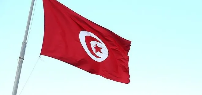 Tunus’ta OHAL bir ay uzatıldı