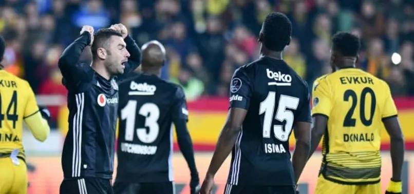 Dev maç öncesi Burak Yılmaz'dan kötü haber!