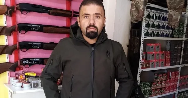 konyada-sevgilisini-ve-babasini-olduren-sahsin-katliaminin-detaylari-ortaya-cikti-1631170756992.jpg Konya'da sevgilisini ve babasını öldüren şahsın katliamının detayları ortaya çıktı - 1