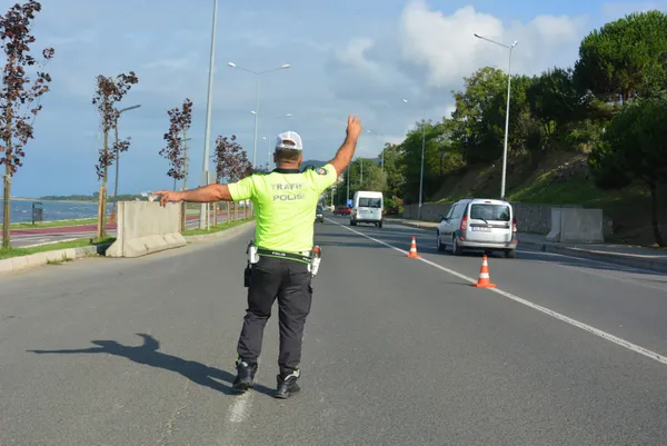 Trafiğe kaydı yapılan taşıt sayısı temmuzda yüzde 2,4 arttı - 4