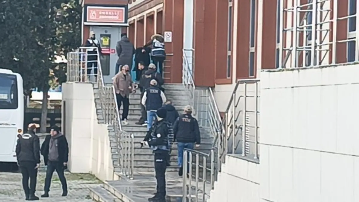 Yalova'da 3 polisimizin şehit olduğu DEAŞ operasyonunda gelişme! Tutuklu sayısı 56 oldu