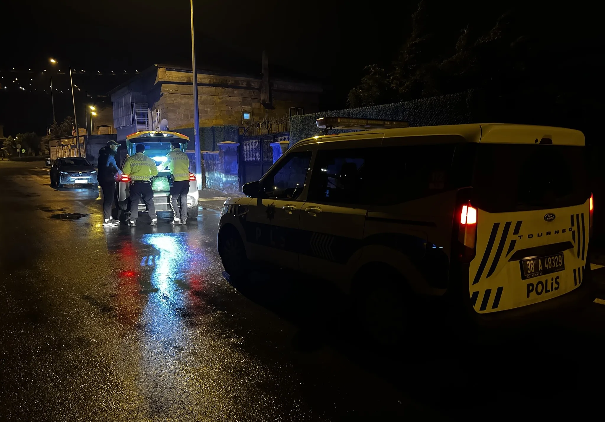 Cezaevinden izinli çıkıp 2 kez alkollü yakalanan sürücüye 275 bin TL ceza