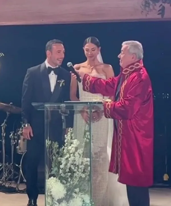 Demet Özdemir ile Oğuzhan Koç evlendi! İşte düğünden gelen ilk kare...