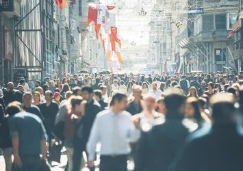 Ekonomiye 250 milyarlık rekor destek! Cumhuriyet tarihinin tek seferde açıklanan en büyük KGF paketi | Krediler uzun vadeli düşük faizli olacak