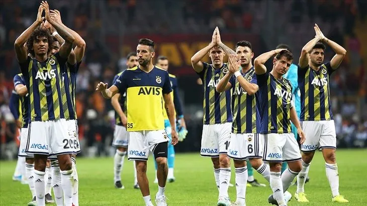 Fenerbahçe’de sol bek krizi çözülüyor!