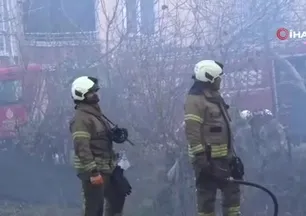 Evi yanan kadın uzun süre gözyaşı döktü