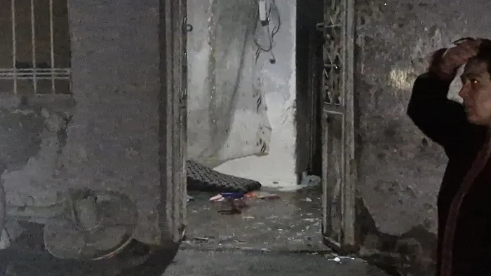 1719786107394.jpg Diyarbakır'da 5 kişinin olduğu ev kundaklandı - 2