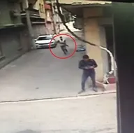 Son dakika: Adanada dehşet anları kamerada! Amcasını beklerken...