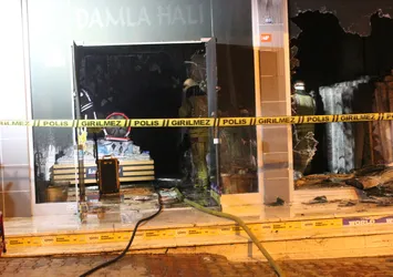 Kartal'da korkutan yangın! Maddi hasar büyük