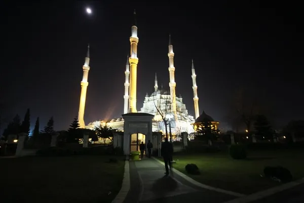 1694781945458.jpg Mevlid Kandili ne zaman, ayın kaçında idrak edilecek? Kandilde oruç tutulur mu? 2023-2024 Diyanet kandil tarihleri... - 5