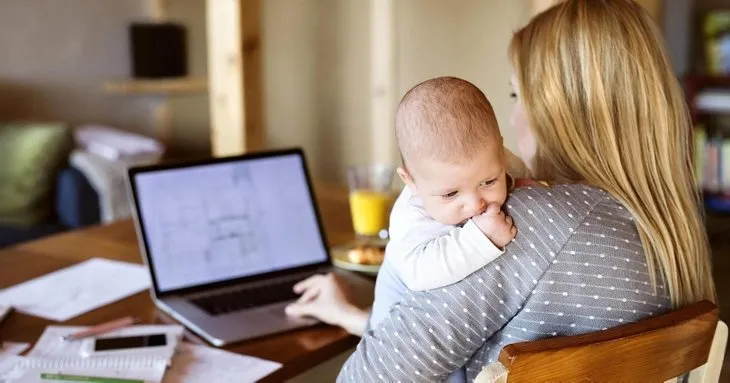 Çalışan anneye güzel haber! Erken emeklilik hakkı doğuyor