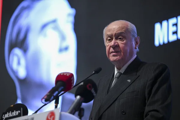 Devlet Bahçeli’den hazine desteği teklifi: Depremzedelere dağıtılsın