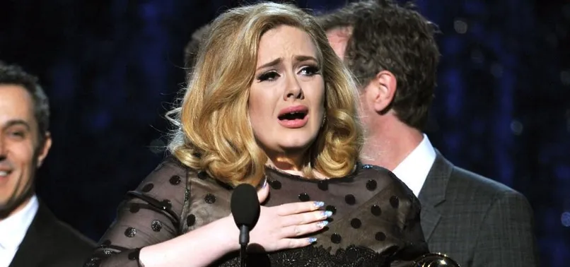 Adele çocuğu için 10 yıl turneye çıkmayacak