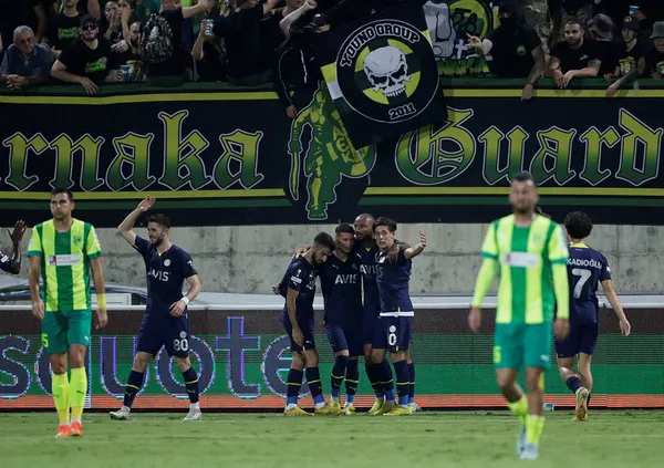fenerbahce-uefada-turladi-aek-larnaca-1-2-fenerbahce-mac-sonucu-ozet-1665687010527.jpg Fenerbahçe UEFA'da turladı! AEK Larnaca 1-2 Fenerbahçe (MAÇ SONUCU-ÖZET)