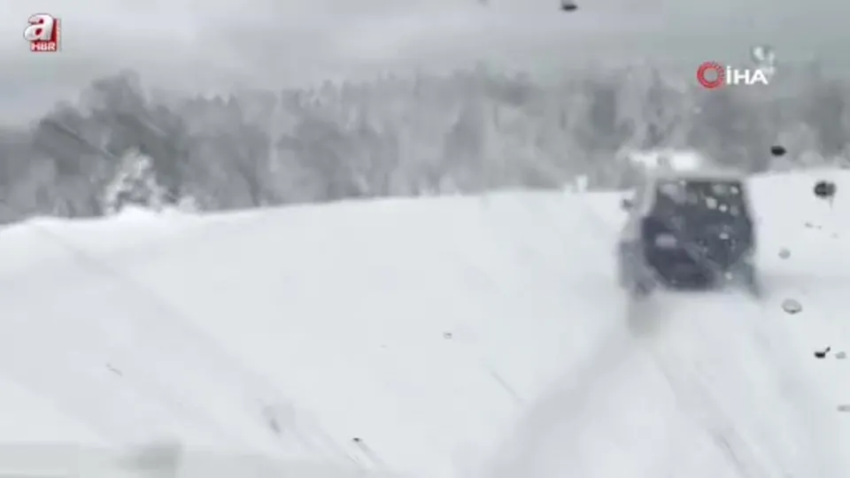 Nisanda kar safarisi kamerada