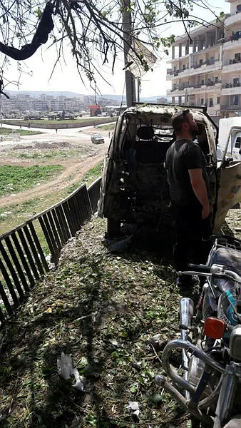 Afrin'de bomba yüklü araçla terör saldırısı: 3 sivil yaralandı - 1