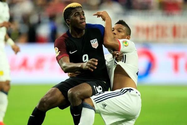 Edwin Gyasi’den şaşırtan Beşiktaş açıklaması: Herkes onlar için oynamak ister