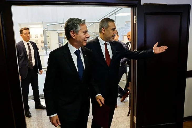 ABD Dışişleri Bakanı Antony Blinken şoka girdi! Hakan Fidan'ın hamlesi sonrası yüzü asıldı! Masada dikkat çeken Mescid-i Aksa detayı