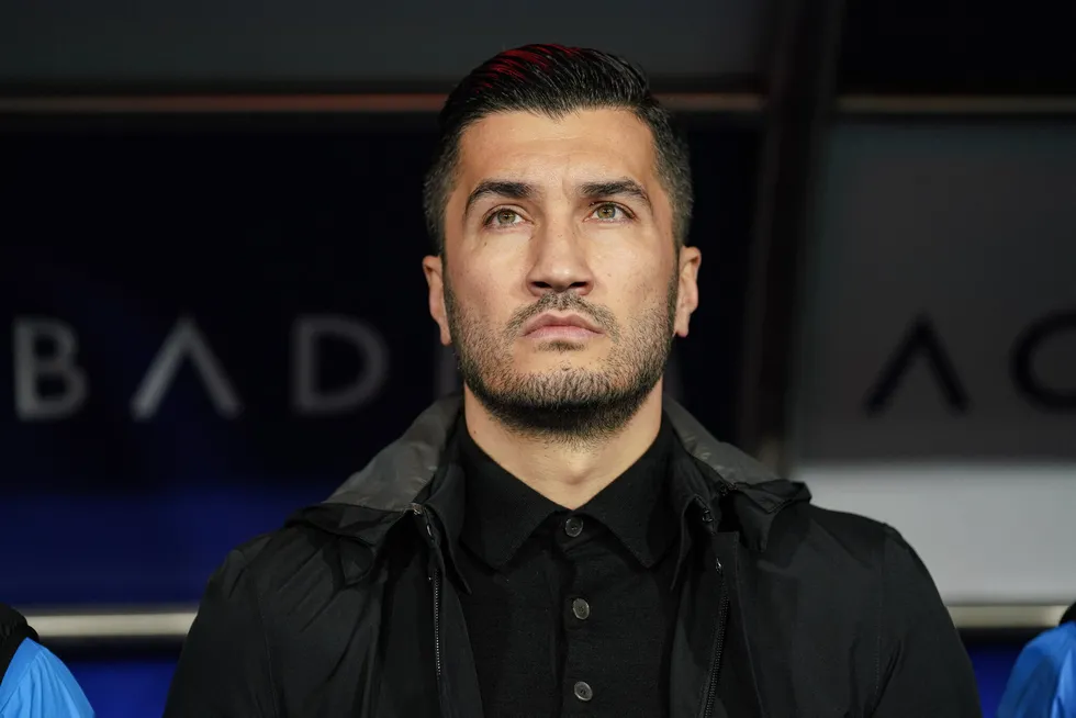 1789464427690.jpg Farklı Amedspor yenilgisi sonrası Başakşehir'de Nuri Şahin için kritik toplantı yapılacak - 2