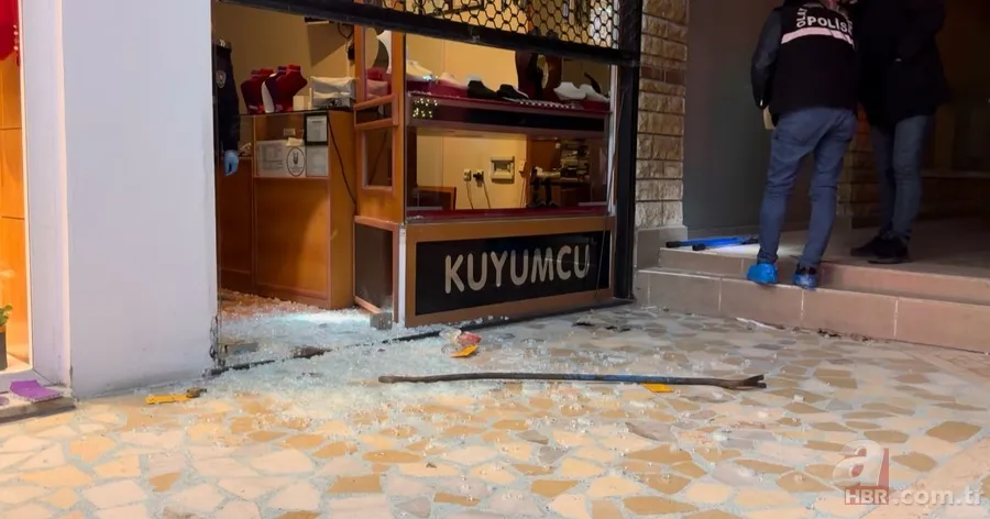 Bursa Nilüfer'de soygun: Girdikleri kuyumcudan 500 bin TL’lik altın çaldılar 3