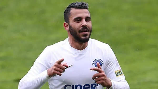 son-dakika-transfer-haberi-galatasaray-ankara-keciorengucu-ile-baris-alper-yilmazin-transferi-icin-anlasma-sagladi-1624728041172.jpg Son dakika transfer haberi: Galatasaray Ankara Keçiörengücü ile Barış Alper Yılmaz'ın transferi için anlaşma sağladı! - 7