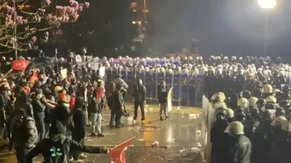 Yasadışı eylemlerde bin 133 gözaltı