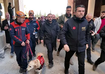 AFAD ekipleri Sednaya Hapishanesi'nde! 120 personel aramaya başladı