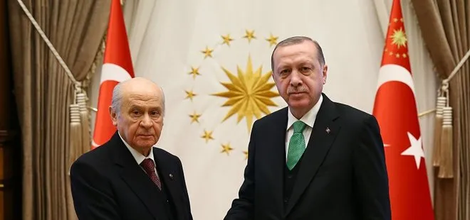 Başkan Erdoğan ve Bahçeli’nin Türk Dünyası haritasıyla pozu Yunanistan’ı rahatsız etti: Kışkırtıcı