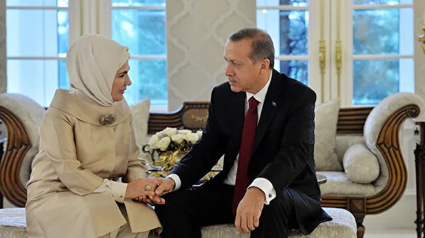 baskan-erdoganin-esi-emine-erdogandan-regaip-kandili-mesaji-1643903018267.jpg Başkan Erdoğan'ın eşi Emine Erdoğan'dan Regaip Kandili mesajı - 1