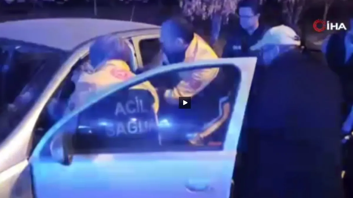 Konya'da otomobil kaldırıma çarparak durabildi: 1 yaralı