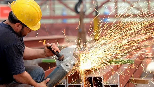 Taşeron sistemi tarih oluyor! Binlerce çalışanın beklediği haber: Bütün işçilere kadro, iş ve kıdem garantisi