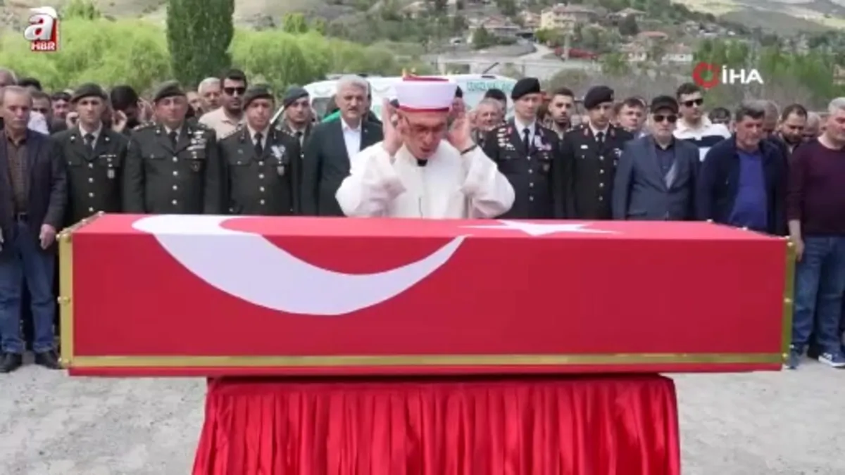 Karbonmonoksit gazından zehirlenen gazi ve eşi toprağa verildi