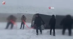 Palandöken geçidinde ulaşıma kar engeli