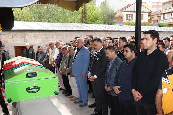 112 çalışanı Nuri Taşçı nöbet bitişinde vefat etti - 2