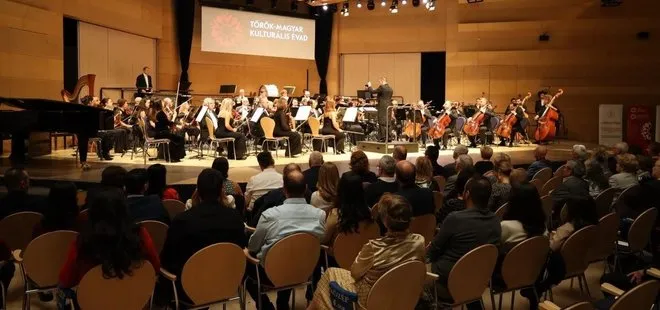 Cumhurbaşkanlığı Senfoni Orkestrası 29 Ekim coşkusunu Macaristan’da yaşattı