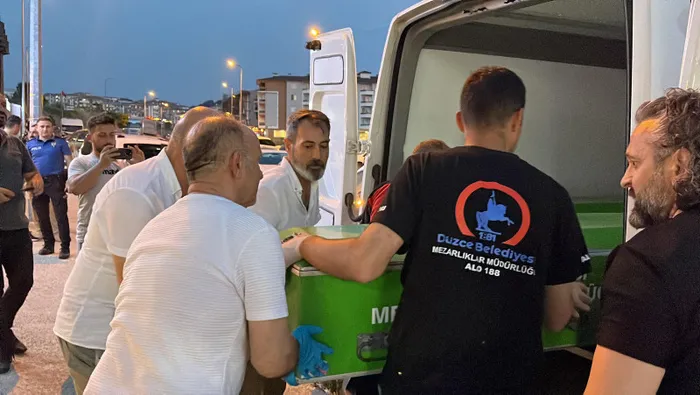 Kadın komşuların kavgasında kan aktı! Feci olayın adresi Düzce... - 2