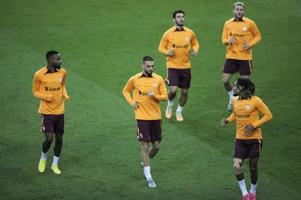 ljubljana-galatasaray-izle-olimpija-ljubljana-gs-maci-canli-anlik-sifresiz-bedava-full-hd-izleme-linki-8-agust-1691505032616.jpg Ljubljana-Galatasaray maçı kaç kaç bitti? Olimpija Ljubljana-GS maç sonucu - 9